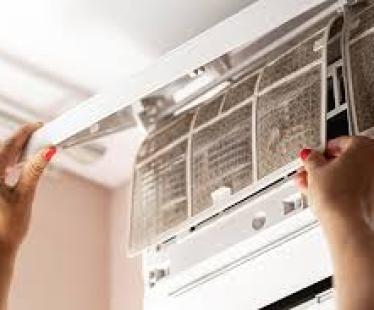 Vệ sinh máy lạnh chuyên nghiệp tại Tp. Hồ Chí Minh